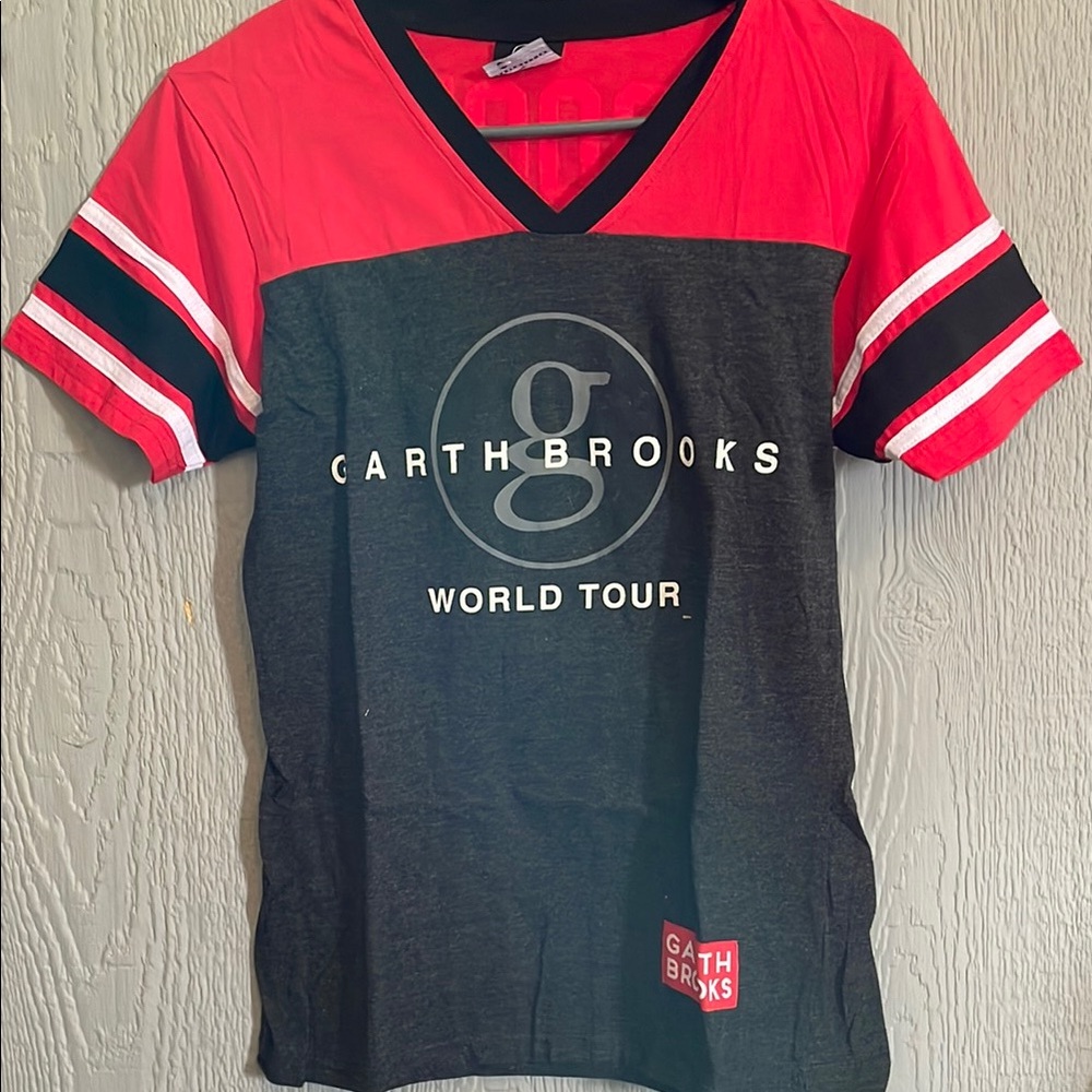 Brooks Red and Black Short Sleeve Tee with Sporty Design